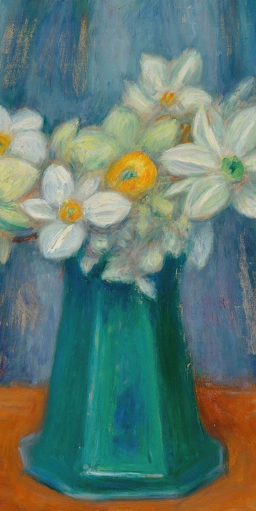 Daisies in green glass