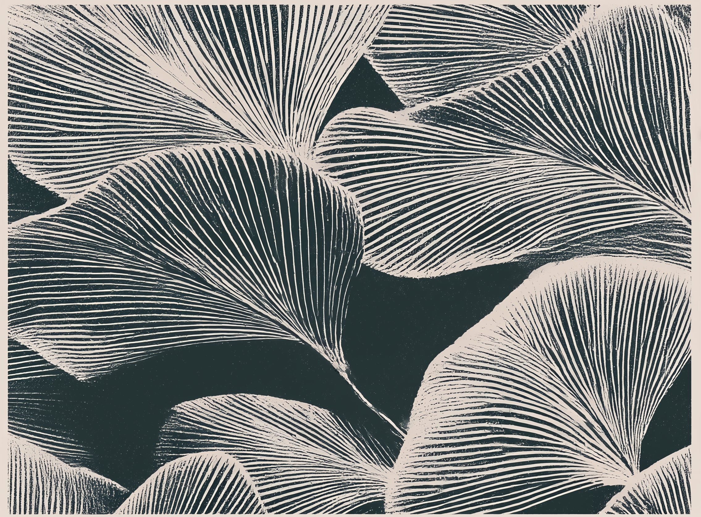Pale veins on dark leaves