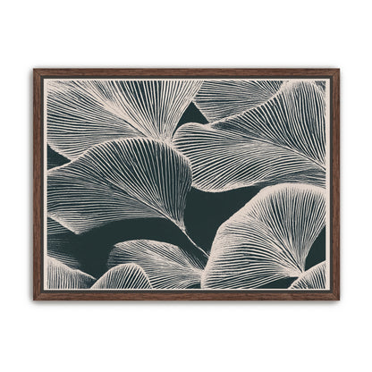 Pale veins on dark leaves