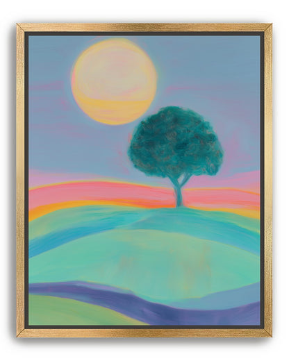 The sun behind the tree