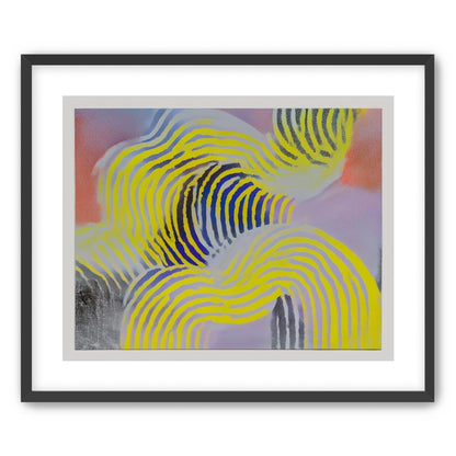 Yellow bends through violet