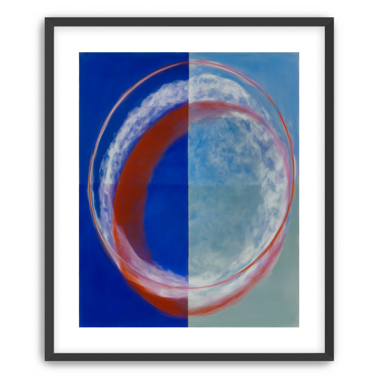 Red rim on divided blue