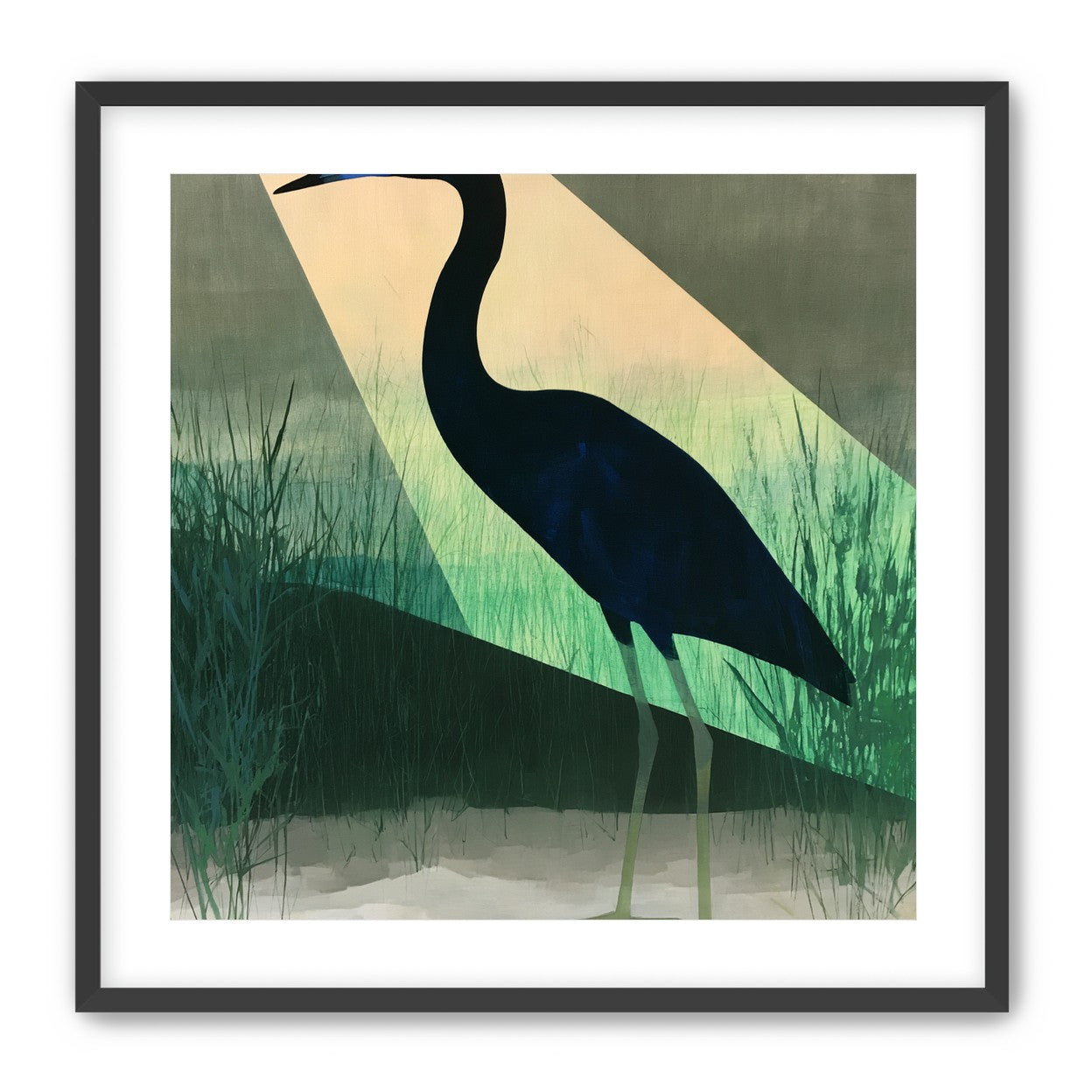 Blue beak in green light