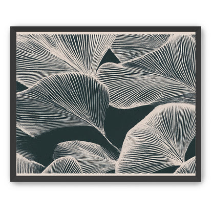 Pale veins on dark leaves