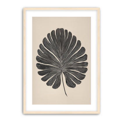 Striped fan leaf alone