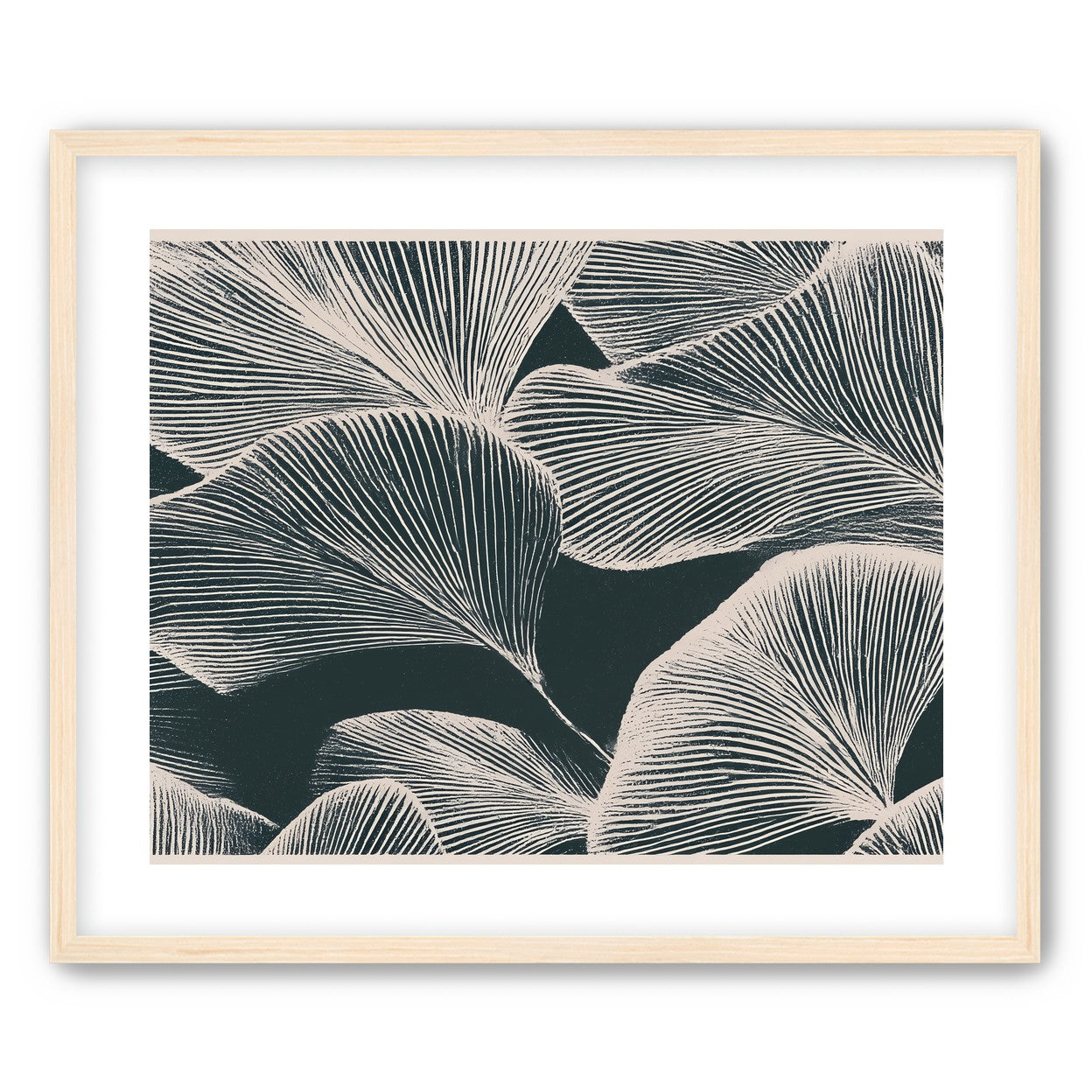 Pale veins on dark leaves