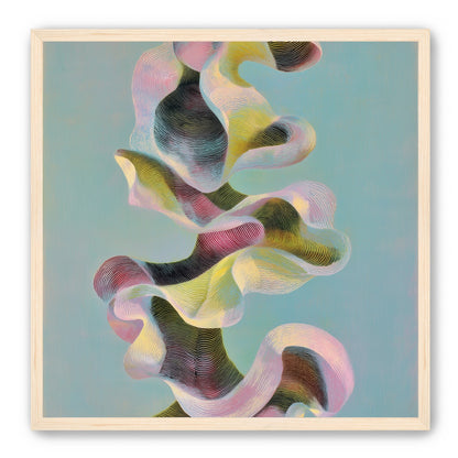 Folded ribbons in suspension