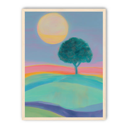 The sun behind the tree