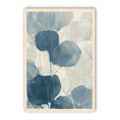 Ginkgo fans among round leaves
