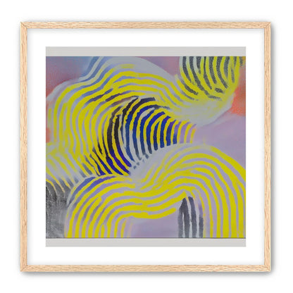 Yellow bends through violet