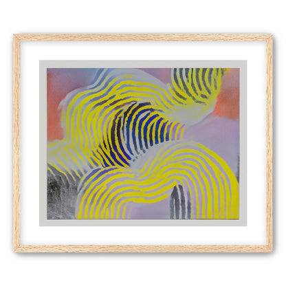 Yellow bends through violet