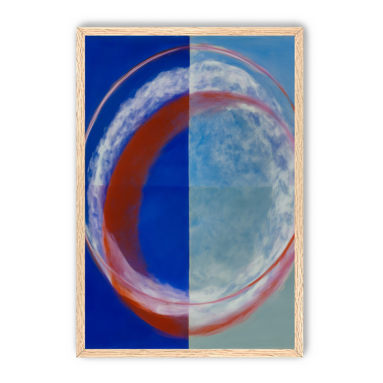 Red rim on divided blue