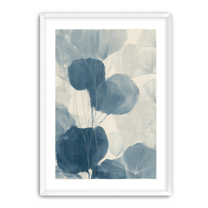 Ginkgo fans among round leaves
