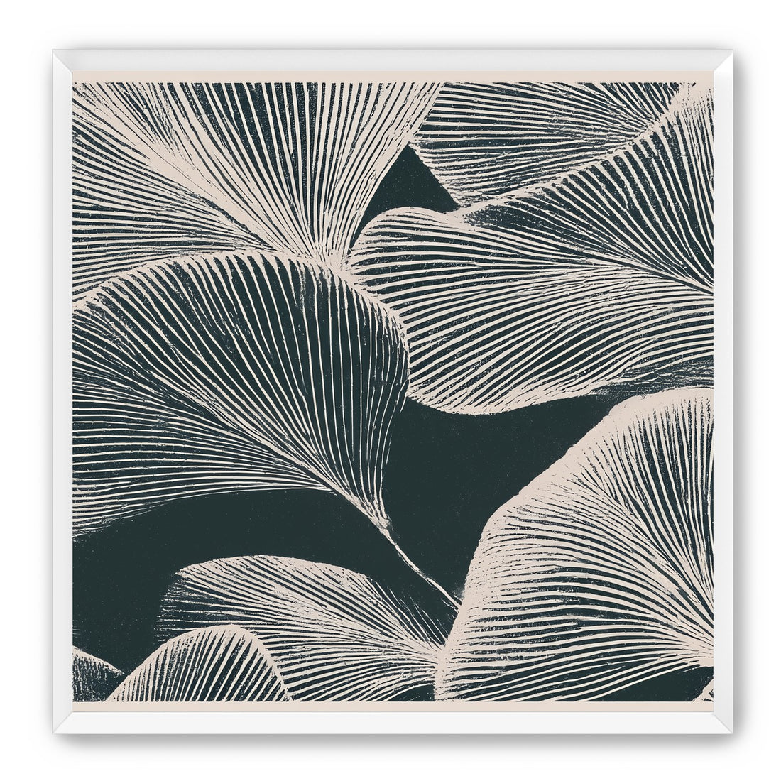 Pale veins on dark leaves