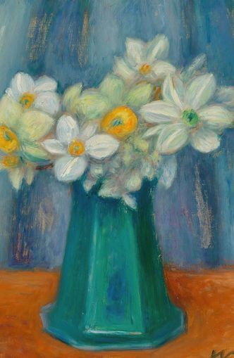 Daisies in green glass