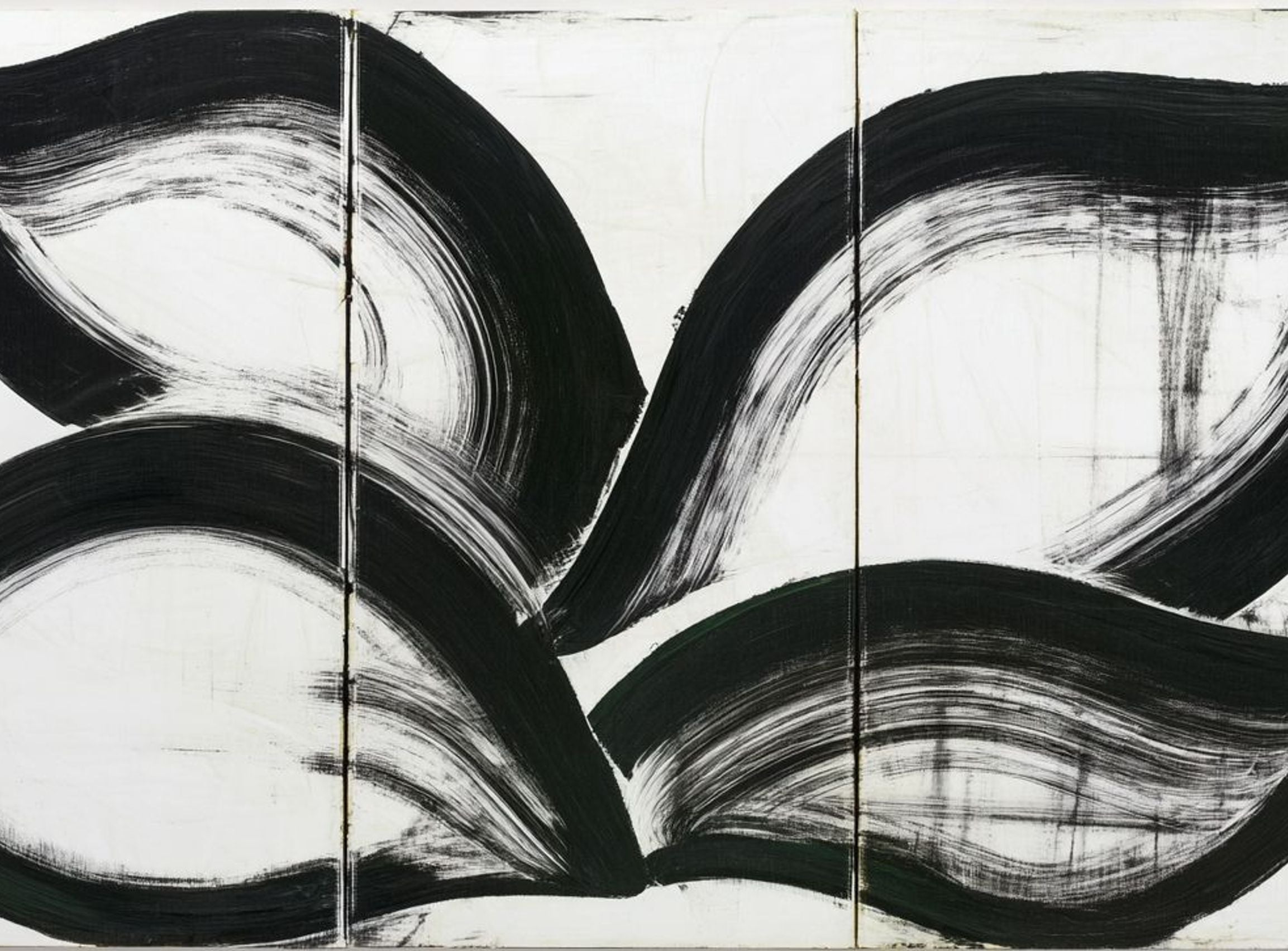 Black arcs across white panels