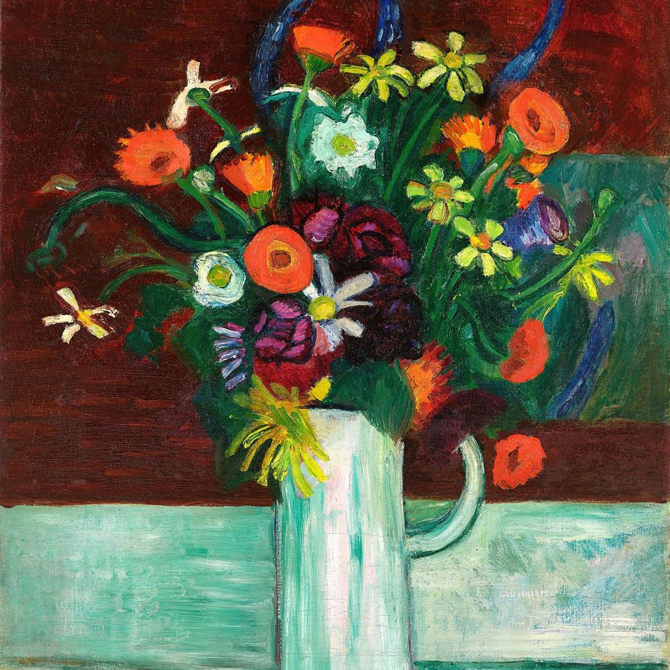 Flowers above the green table