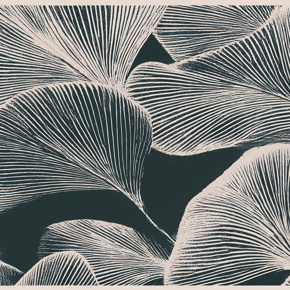 Pale veins on dark leaves
