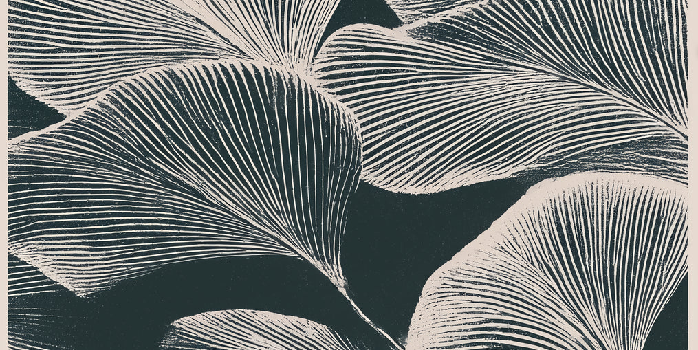 Pale veins on dark leaves