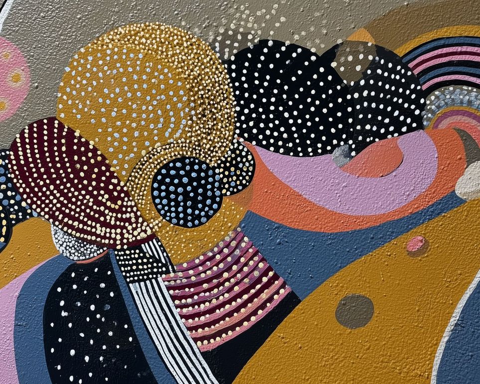 Overlapping Dotted Shapes